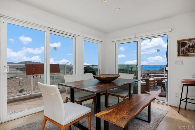 307 Longden Lane, Solana Beach, CA 92075