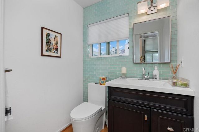 307 Longden Lane, Solana Beach, CA 92075
