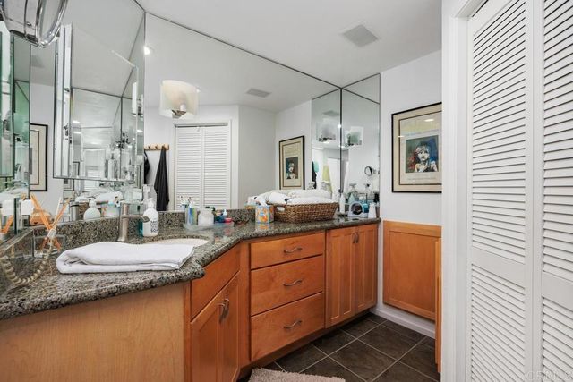 307 Longden Lane, Solana Beach, CA 92075