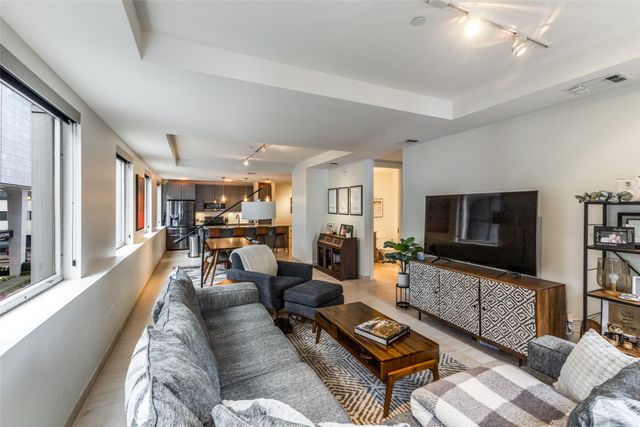 1505 Elm Street 303, Dallas, TX 75201