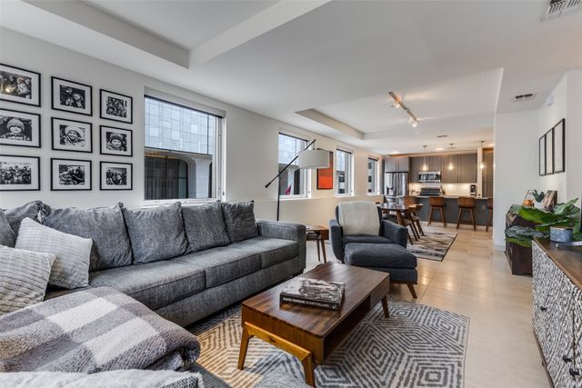 1505 Elm Street 303, Dallas, TX 75201