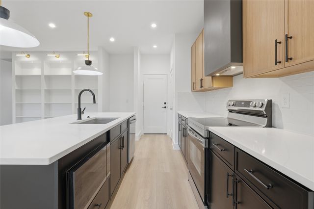 2638 Southland Street, Dallas, TX 75215
