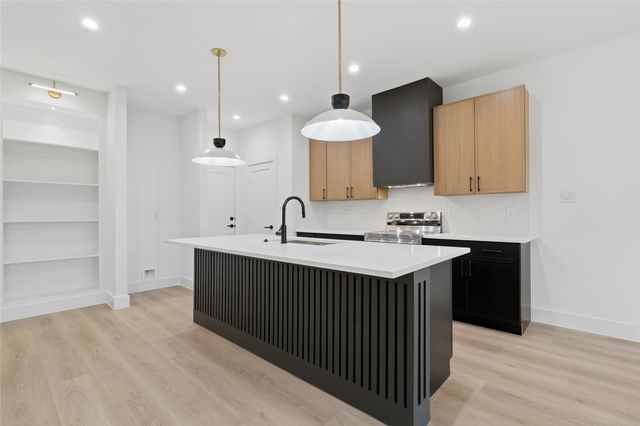 2638 Southland Street, Dallas, TX 75215