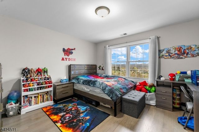 64 Halina Ln, Butler Boro, NJ 07405