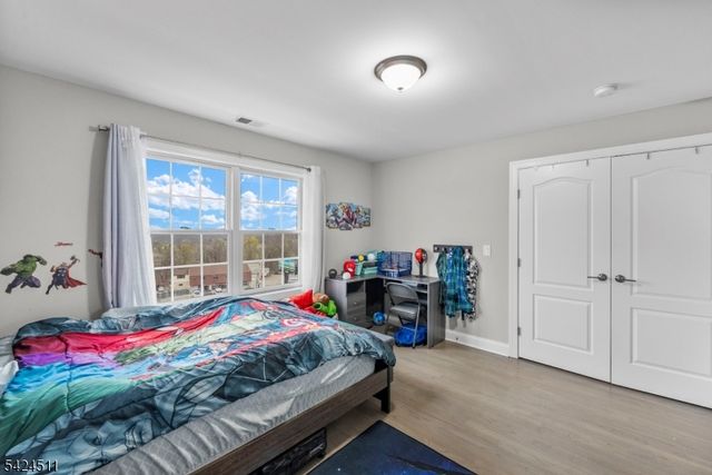 64 Halina Ln, Butler Boro, NJ 07405