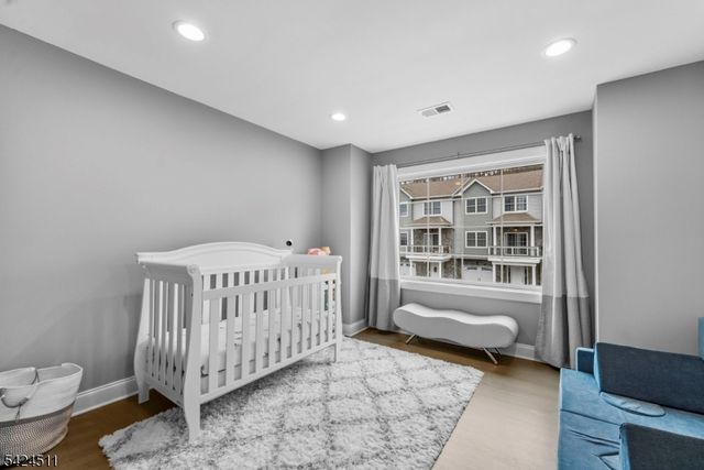 64 Halina Ln, Butler Boro, NJ 07405