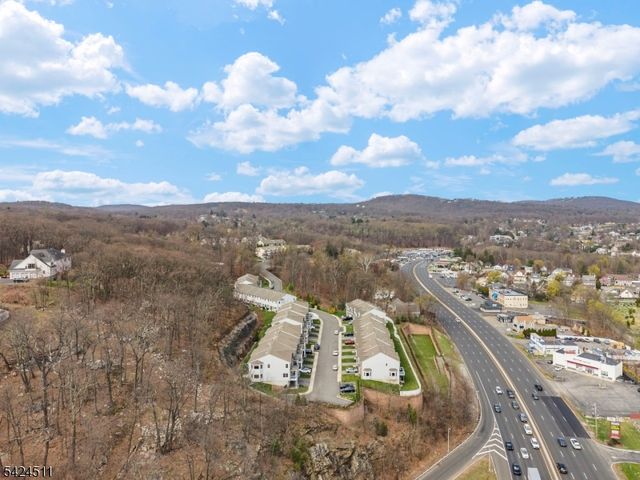 64 Halina Ln, Butler Boro, NJ 07405