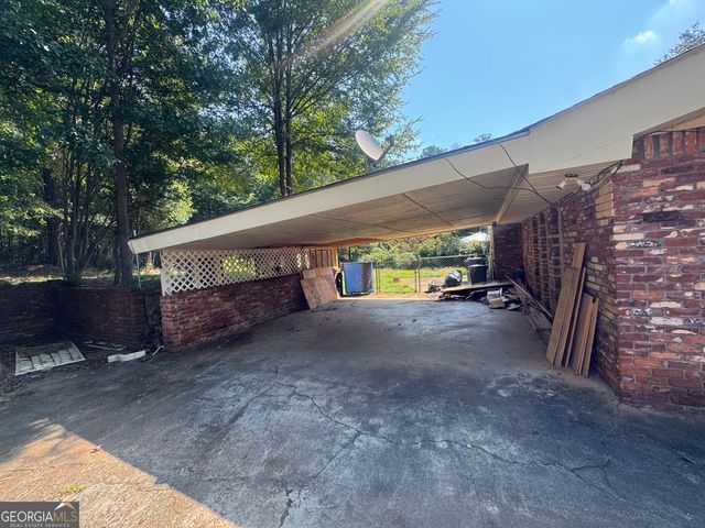 2496 Highland Drive SE, Conyers, GA 30013