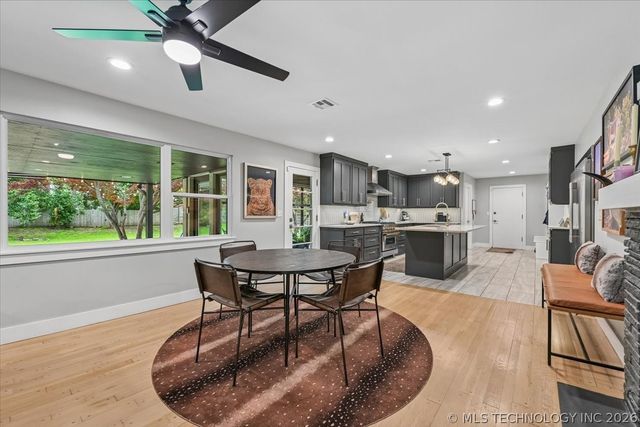 3714 S Florence Place, Tulsa, OK 74105