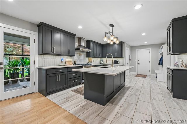 3714 S Florence Place, Tulsa, OK 74105