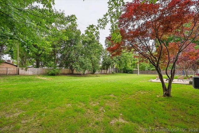 3714 S Florence Place, Tulsa, OK 74105