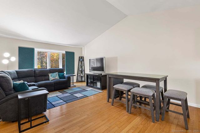 161 Grannis Street, East Haven, CT 06512