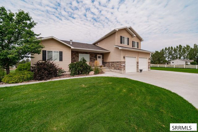 1079 N 2700 W, Rexburg, ID 83440