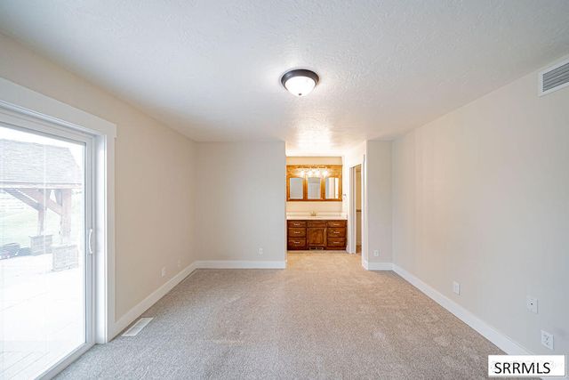 1079 N 2700 W, Rexburg, ID 83440
