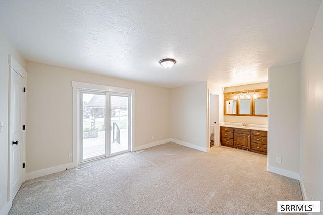 1079 N 2700 W, Rexburg, ID 83440