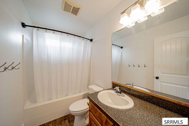 1079 N 2700 W, Rexburg, ID 83440