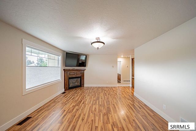 1079 N 2700 W, Rexburg, ID 83440