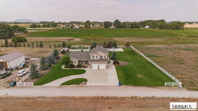 1079 N 2700 W, Rexburg, ID 83440