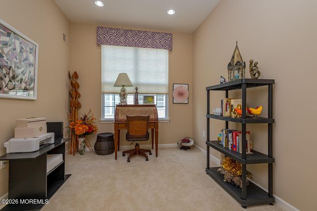 19 Troon Court, Monroe, NJ 08831