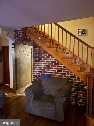 1336 SCOTT ST, Kulpmont, PA 17834