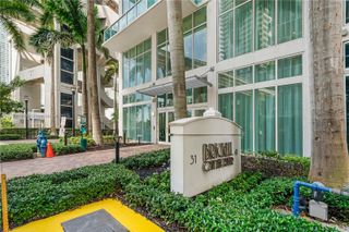 41 SE 5th St 1607, Miami, FL 33131