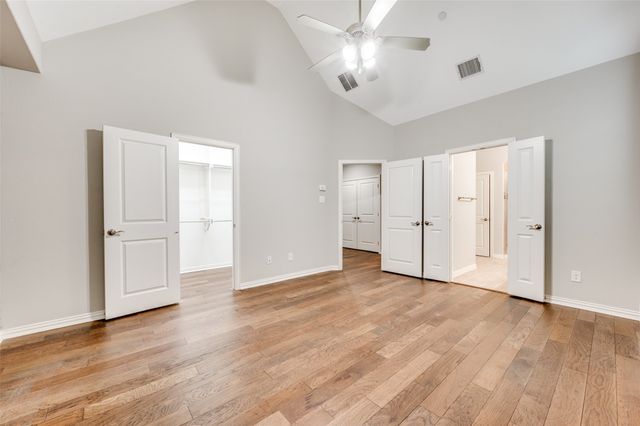 4646 Rhett Lane F, Carrollton, TX 75010