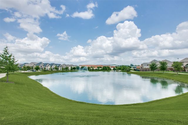 4646 Rhett Lane F, Carrollton, TX 75010