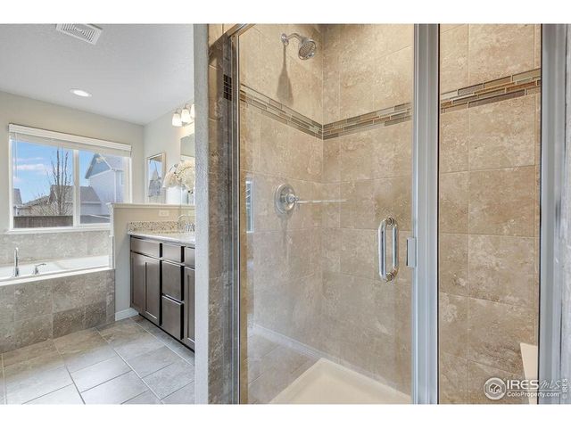 1882 La Salle Dr, Loveland, CO 80538