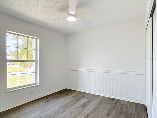 11256 CHALET AVENUE, Englewood, FL 34224