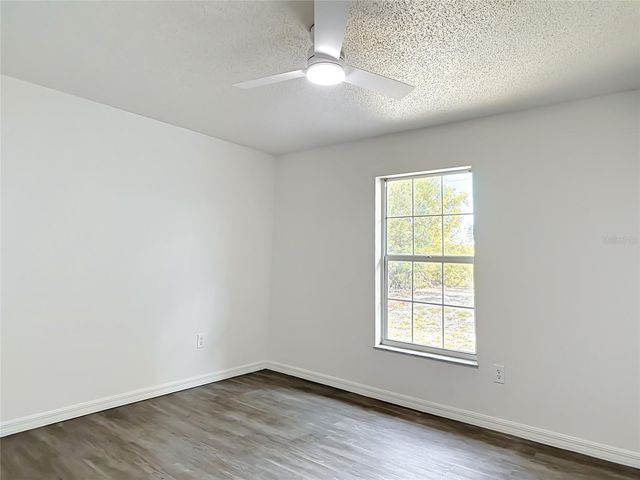 11256 CHALET AVENUE, Englewood, FL 34224