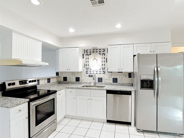 11256 CHALET AVENUE, Englewood, FL 34224