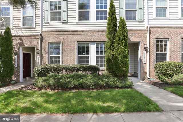 14814 MASON CREEK CIR, Woodbridge, VA 22191