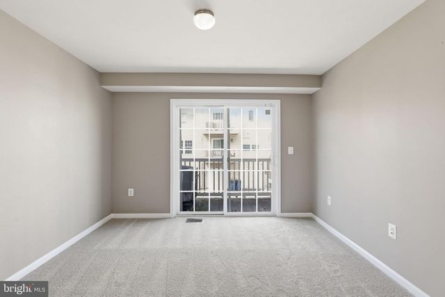 14814 MASON CREEK CIR, Woodbridge, VA 22191