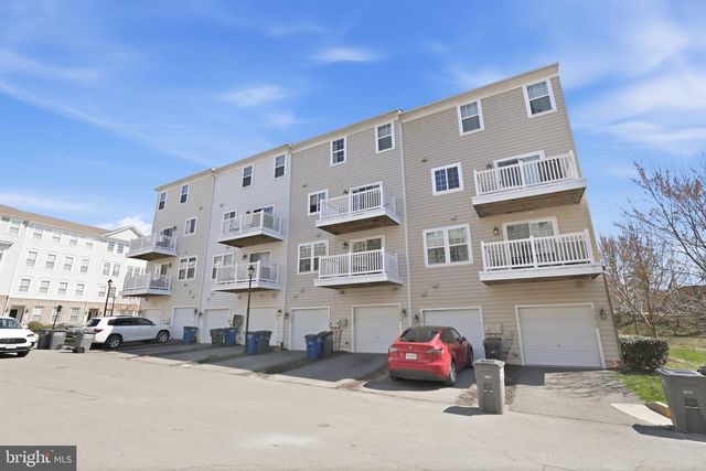 14814 MASON CREEK CIR, Woodbridge, VA 22191