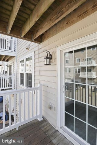 14814 MASON CREEK CIR, Woodbridge, VA 22191