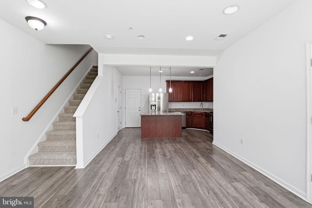 14814 MASON CREEK CIR, Woodbridge, VA 22191