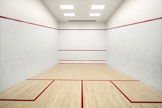 380 Harrison Avenue 14G, Boston, MA 02118