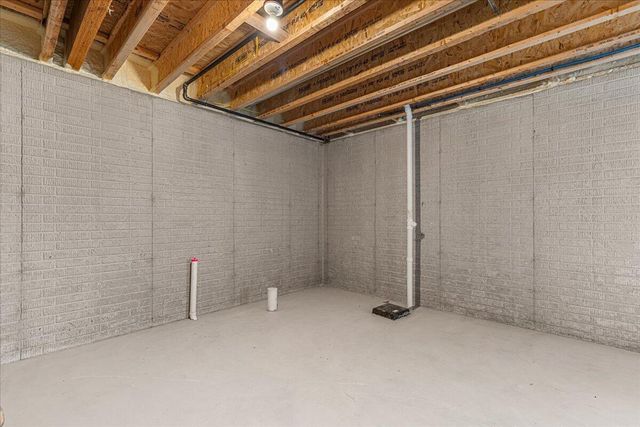 1821 Farm View DRIVE, Grafton, WI 53024