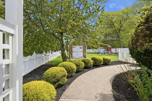 39 Forest Street, Saugus, MA 01904
