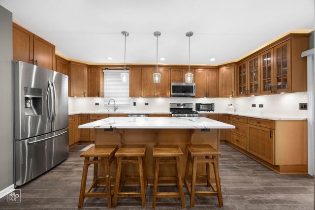5811 W Patterson Avenue, Chicago, IL 60634