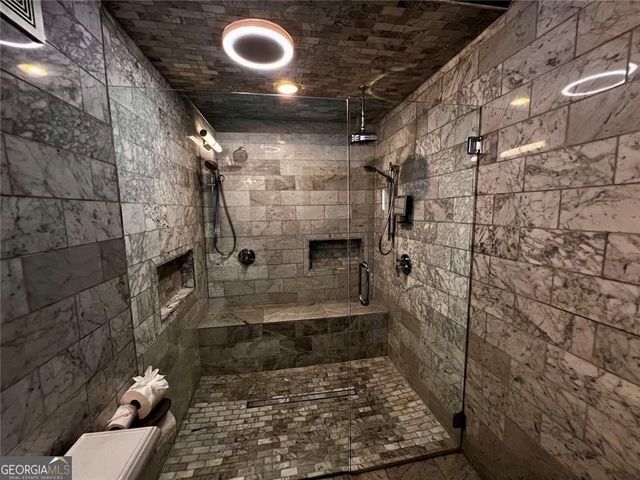 1250 Breuer Mews NW, Atlanta, GA 30318