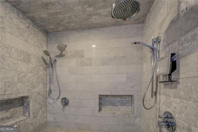 1250 Breuer Mews NW, Atlanta, GA 30318