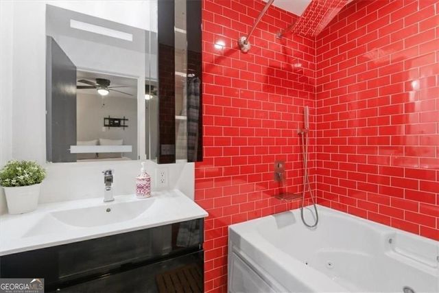 1250 Breuer Mews NW, Atlanta, GA 30318