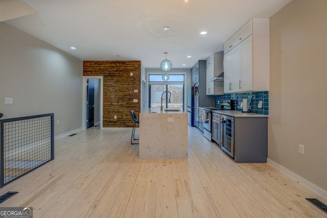 1250 Breuer Mews NW, Atlanta, GA 30318
