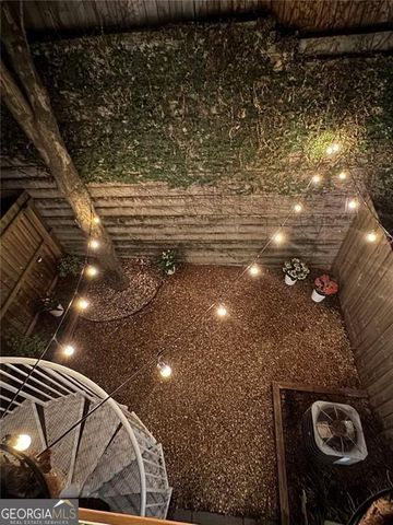 1250 Breuer Mews NW, Atlanta, GA 30318