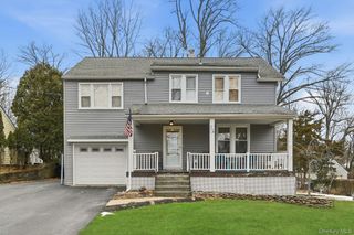 359 Orangeburg Road 2, Pearl River, NY 10965