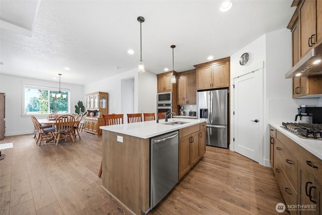 2012 Fairway Drive, Kelso, WA 98626