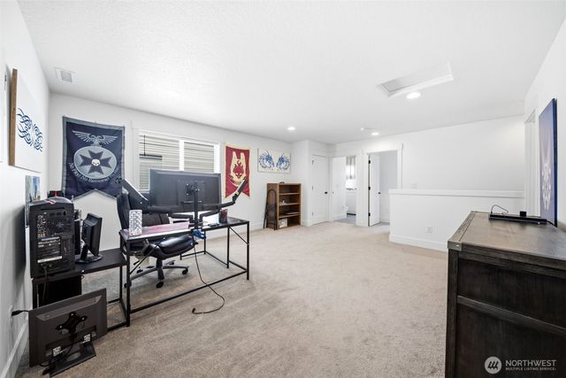 2012 Fairway Drive, Kelso, WA 98626