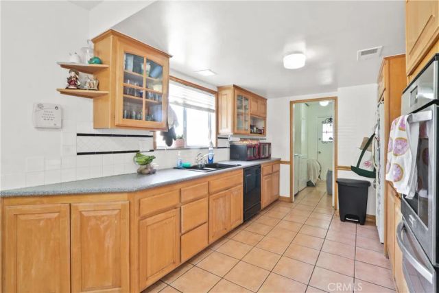 7186 Napa, Alta Loma, CA 91701
