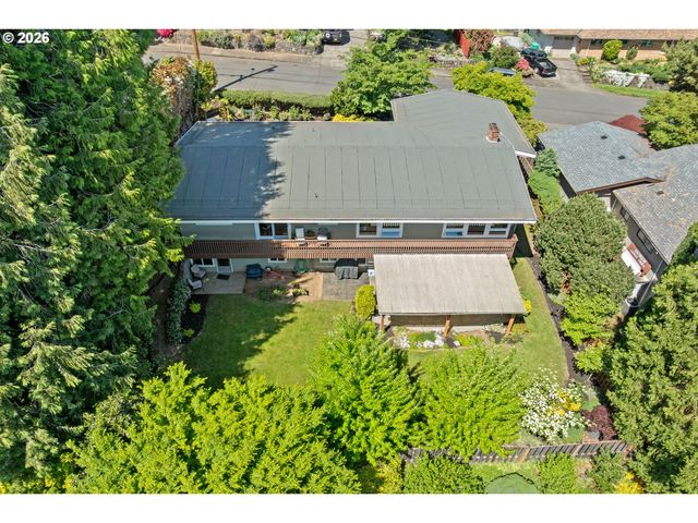 7310 Se CLAY St, Portland, OR 97215